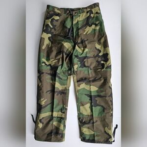 USGI Cold Weather Camouflage Pants, Woodland Small-Reg. 41" Long, 29.5-32.5 NEW